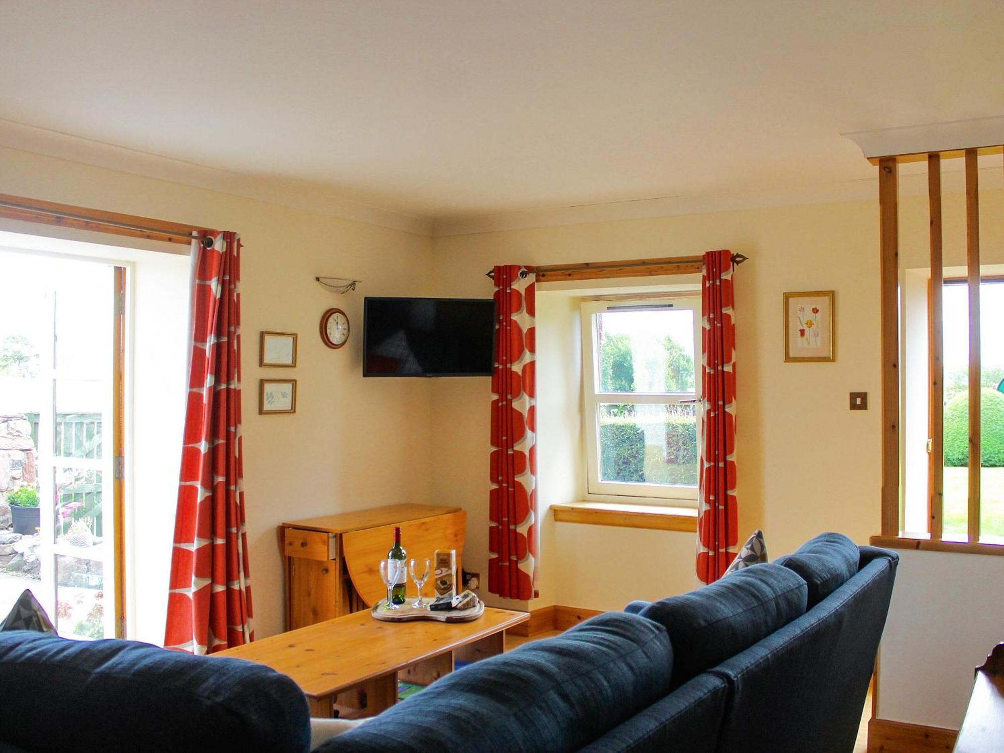 Laurel Bank Villa Alyth Екстериор снимка